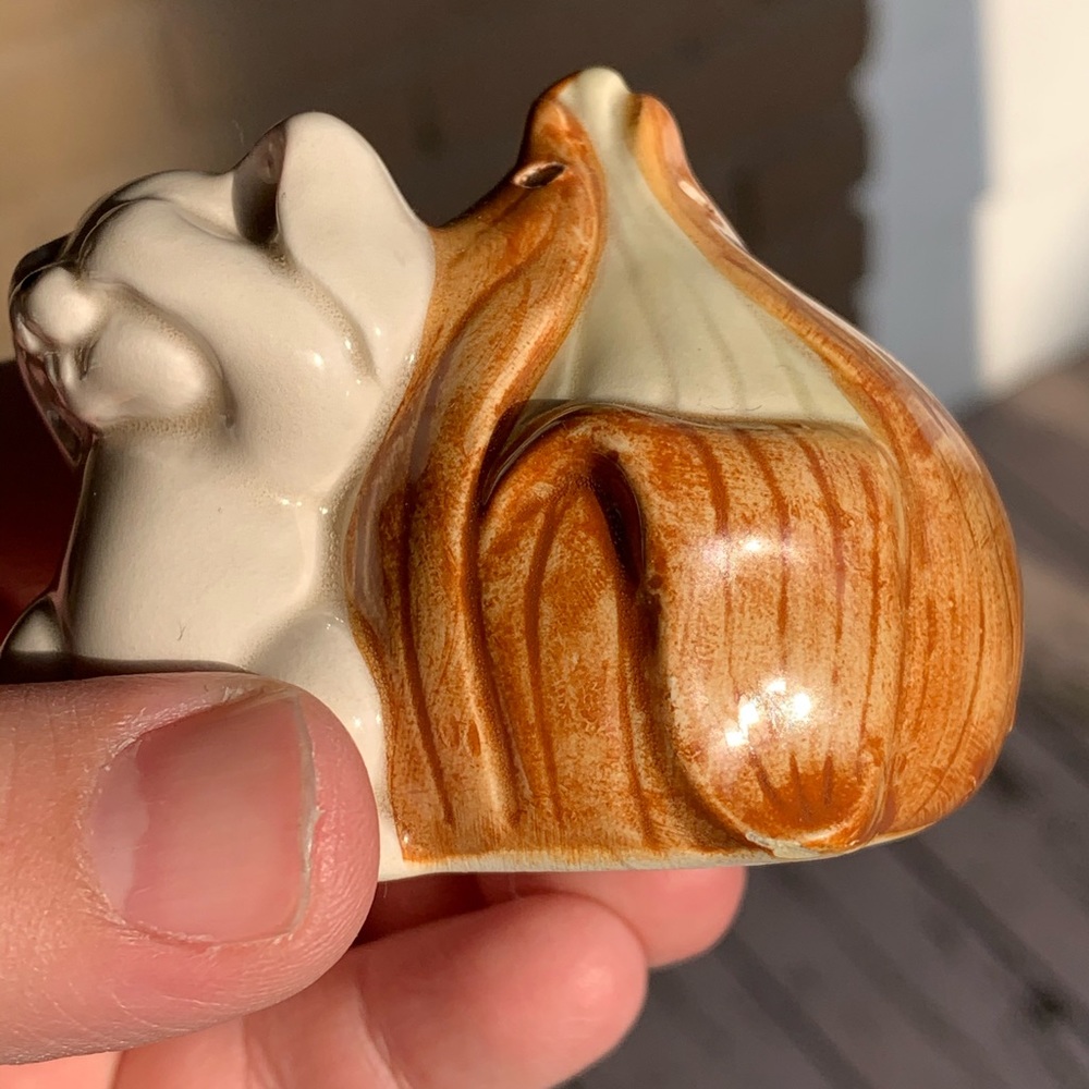 Fitz and Floyd, Inc Mouse Salt And Pepper Shakers - Picture 8 of 12
